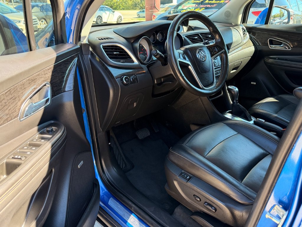 Used 2015 Buick Encore Leather FWD image 5