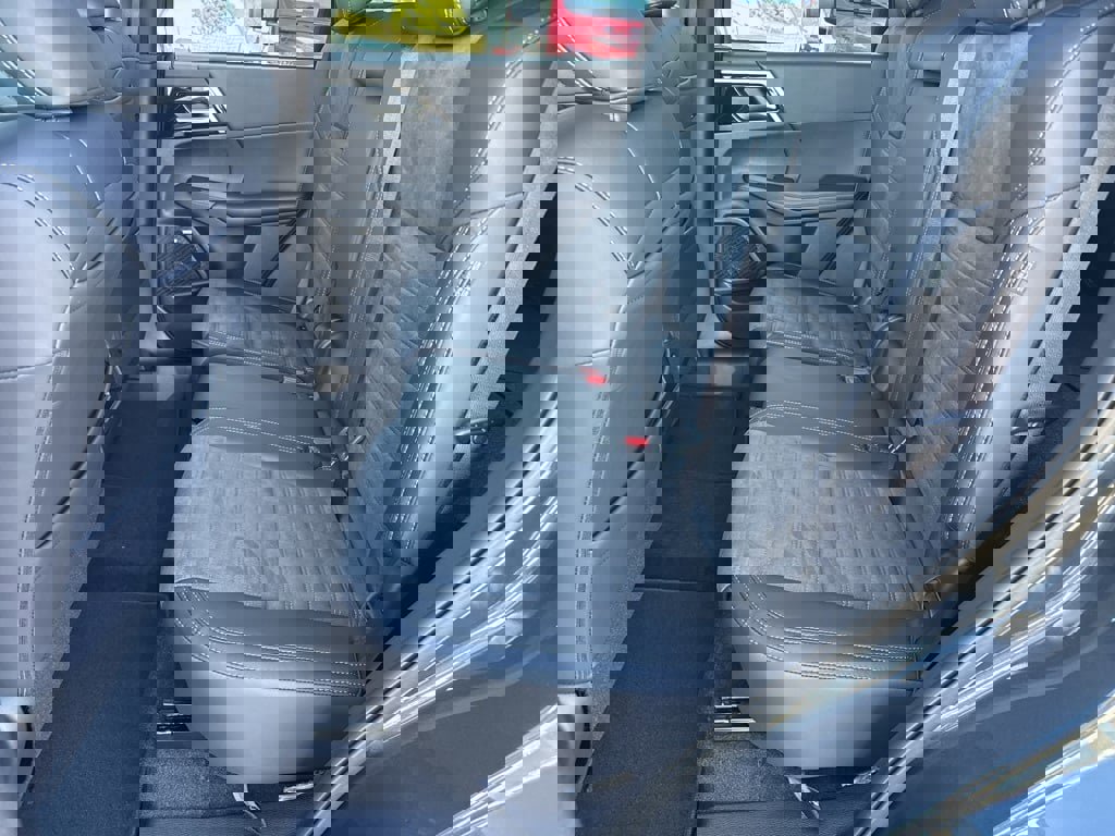 New 2025 Mitsubishi Outlander SE image 24