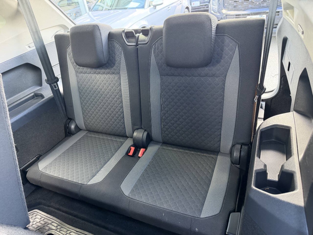 Used 2018 Volkswagen Tiguan S w/ 3rd Row Seat Package AWD/4WD image 26