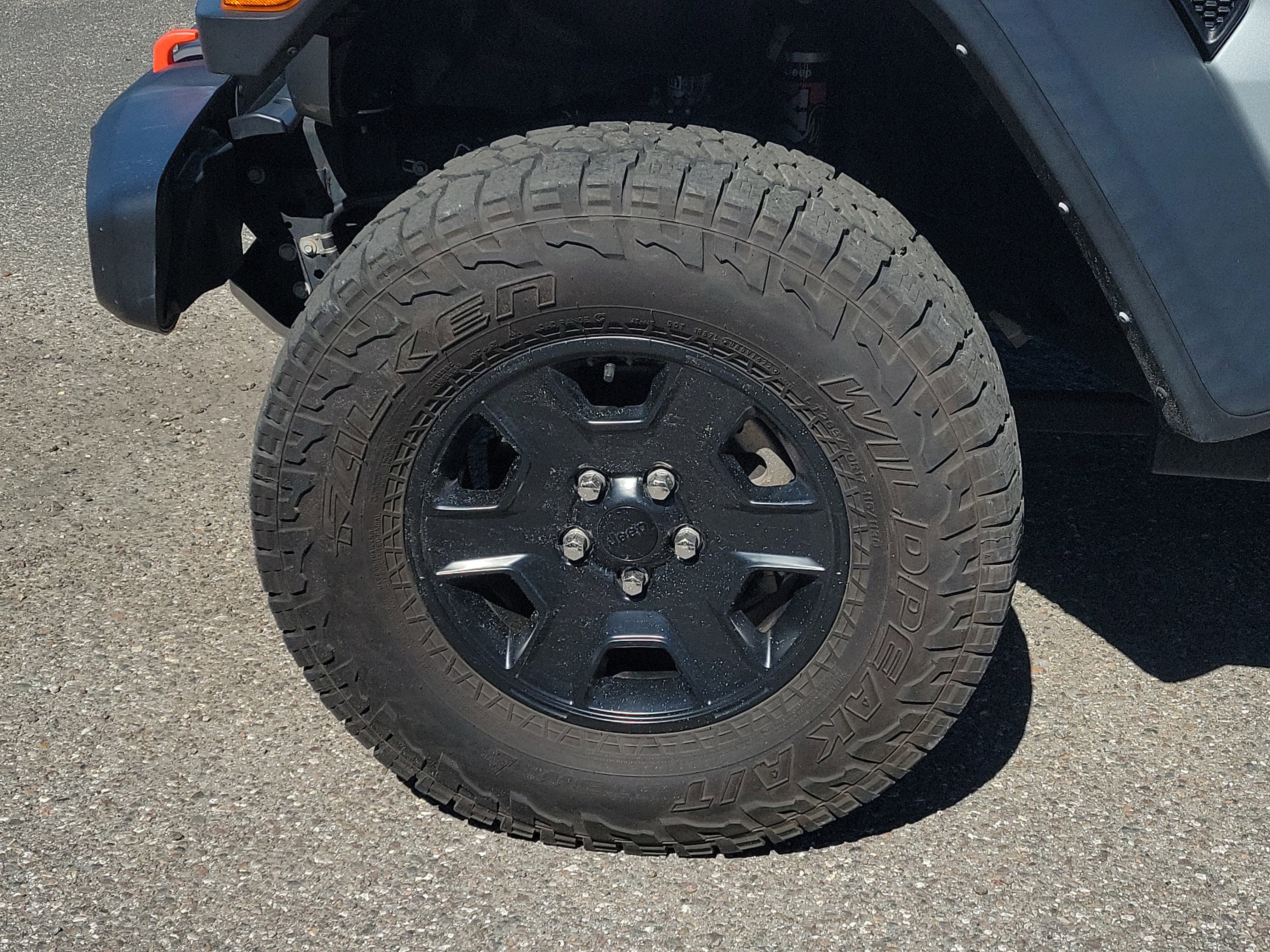 Used 2023 Jeep Gladiator Mojave w/ LED Lighting Group image 5