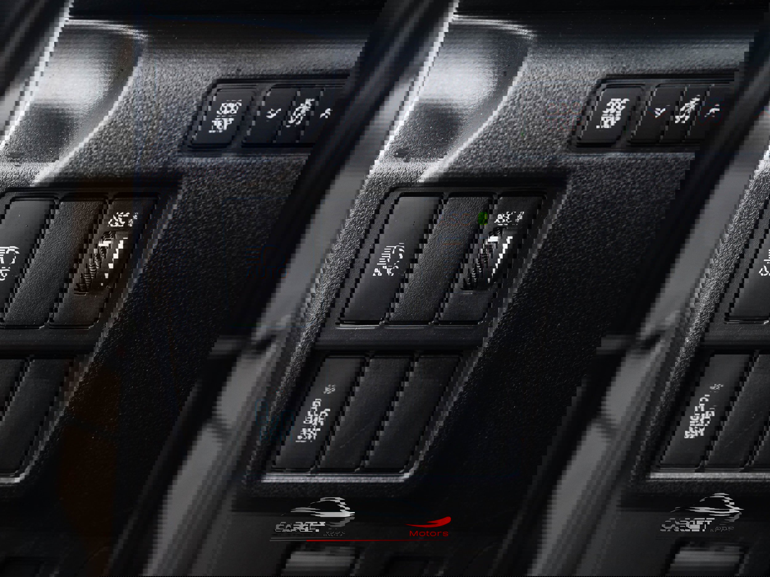 Used 2018 Lexus IS 300 F Sport w/ F Sport Package image 32