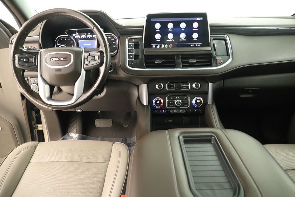 Used 2021 GMC Yukon SLT w/ SLT Luxury Plus Package AWD/4WD image 18