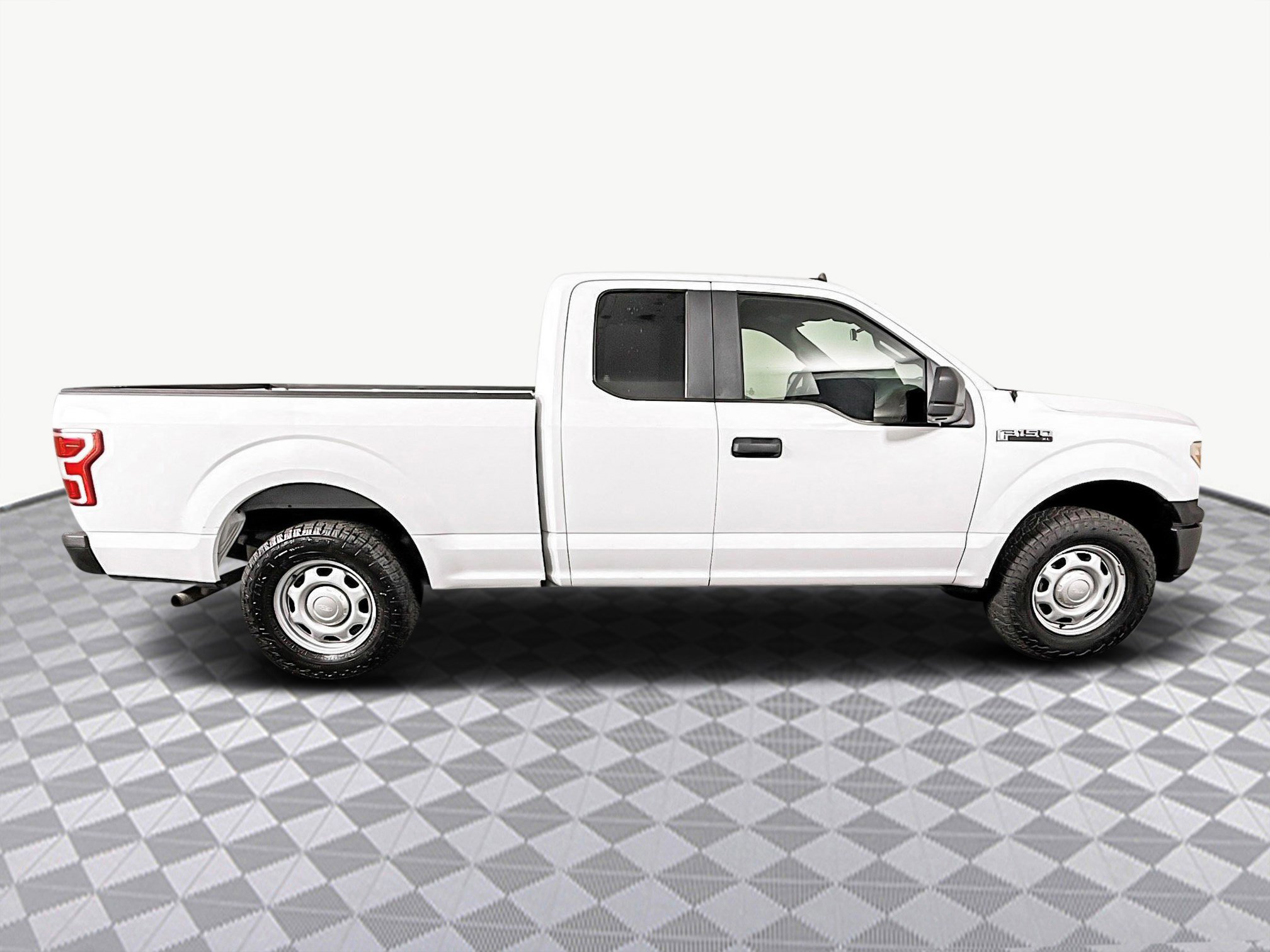 Used 2020 Ford F150 XL w/ Equipment Group 101A Mid image 11