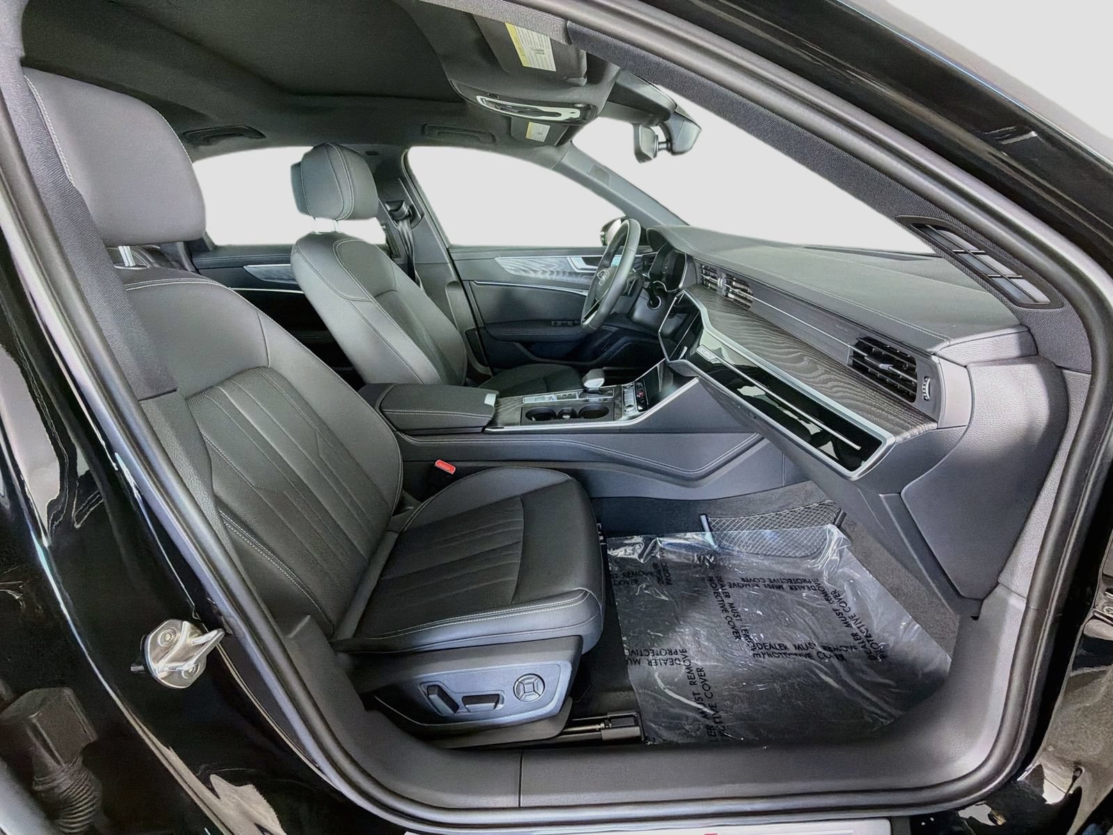 Certified 2025 Audi A6 Premium Plus w/ Premium Plus Package AWD/4WD image 30
