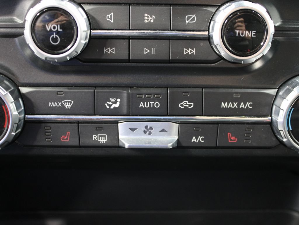 Used 2022 Ford F150 XLT w/ Equipment Group 302A High AWD/4WD image 60