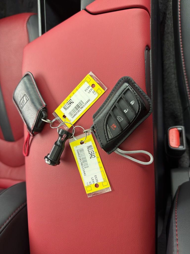 Used 2022 Lexus ES 350 F Sport image 36