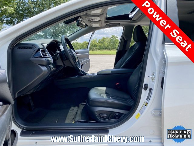 Used 2024 Toyota Camry SE image 14