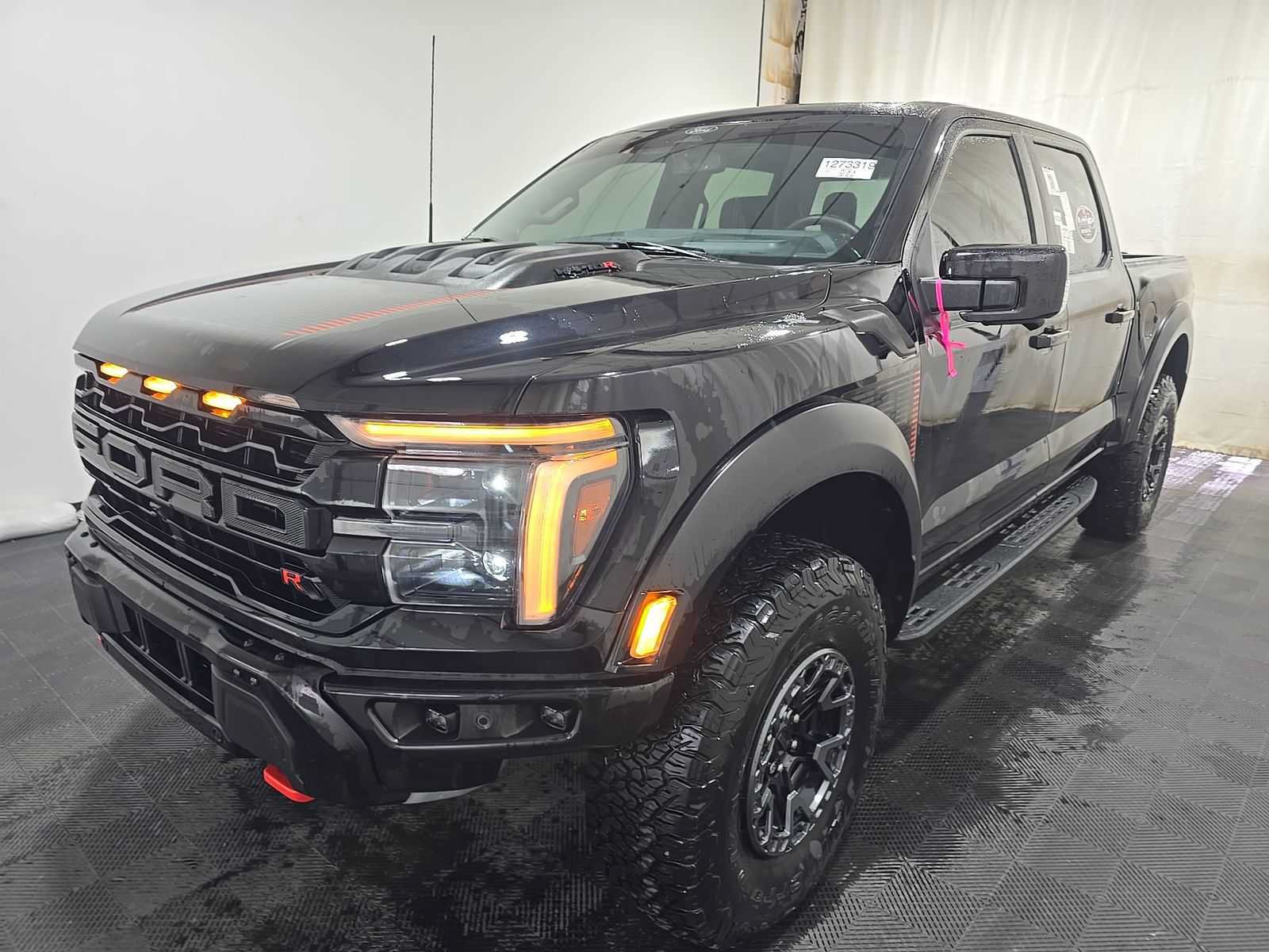 Used 2025 Ford F150 Raptor w/ Equipment Group 803A Raptor R AWD/4WD image 4