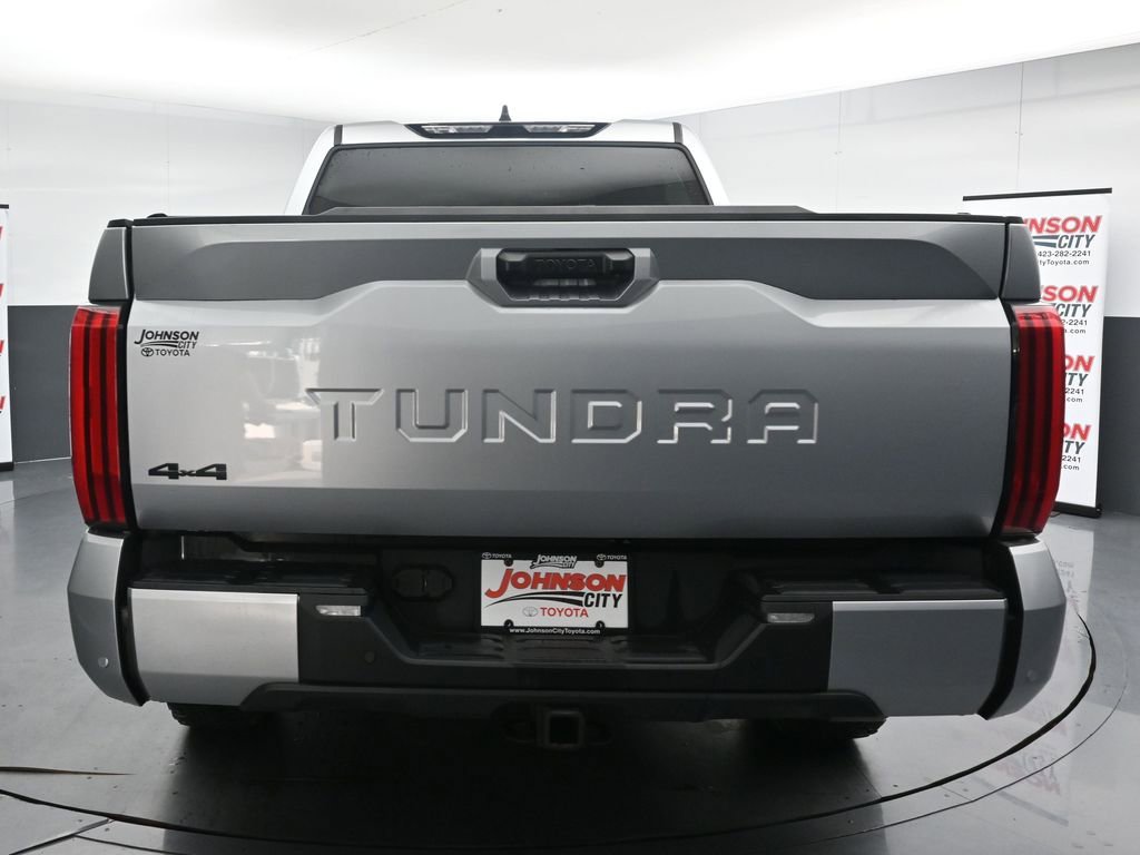 Used 2023 Toyota Tundra SR5 w/ SR5 Convenience Package AWD/4WD image 8