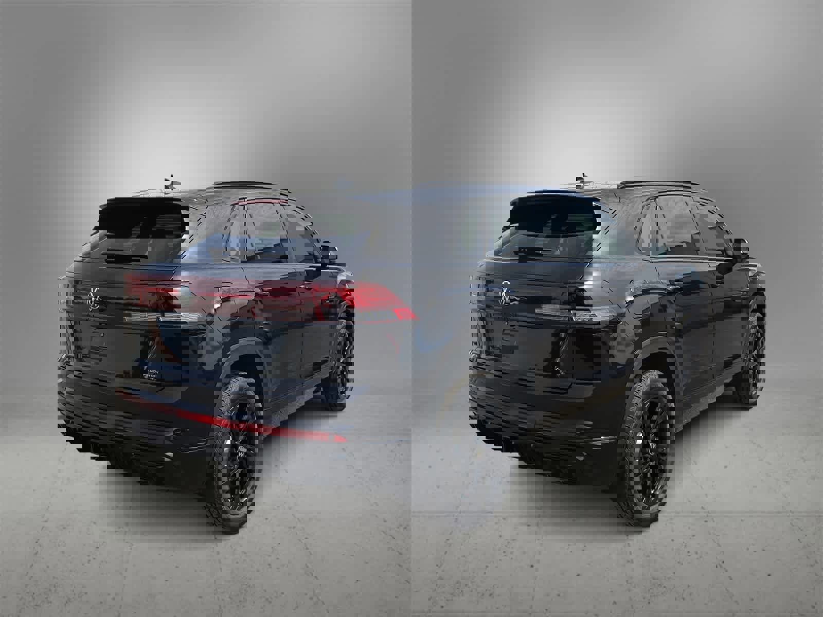 New 2026 Volkswagen Atlas Cross Sport SEL R-Line image 8