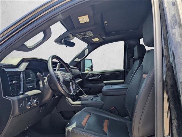 Used 2024 GMC Sierra 2500 AT4 w/ AT4 Premium Plus Package AWD/4WD image 12