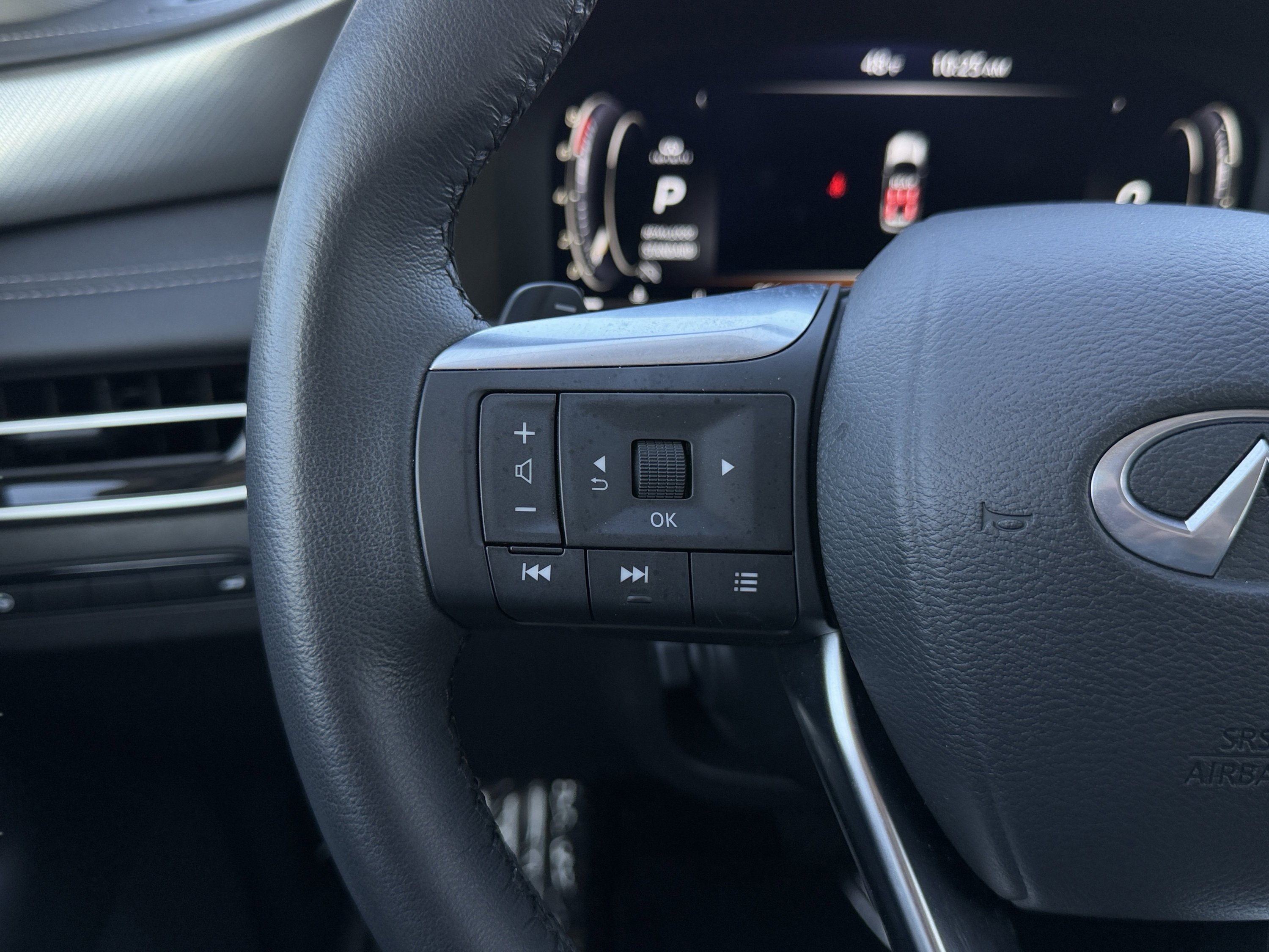 Used 2025 INFINITI QX60 Luxe FWD image 70