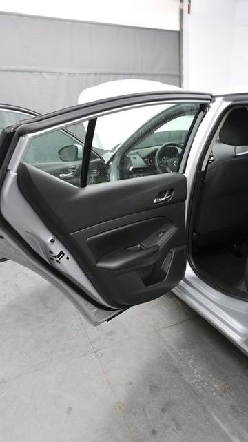 Used 2021 Nissan Altima 2.5 S FWD image 19