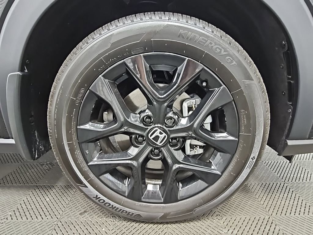 Used 2025 Honda HR-V Sport image 42