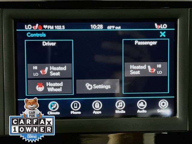 Used 2020 Chrysler Pacifica Touring w/ Cold Weather Group FWD image 19