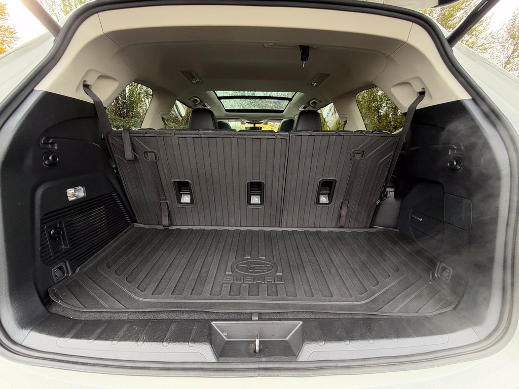 Used 2020 Subaru Ascent Limited w/ Technology Package AWD/4WD image 11