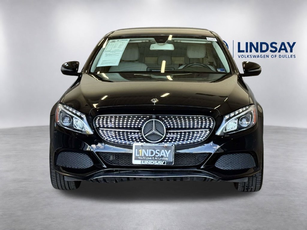 Used 2018 Mercedes-Benz C 300 4MATIC Sedan image 2