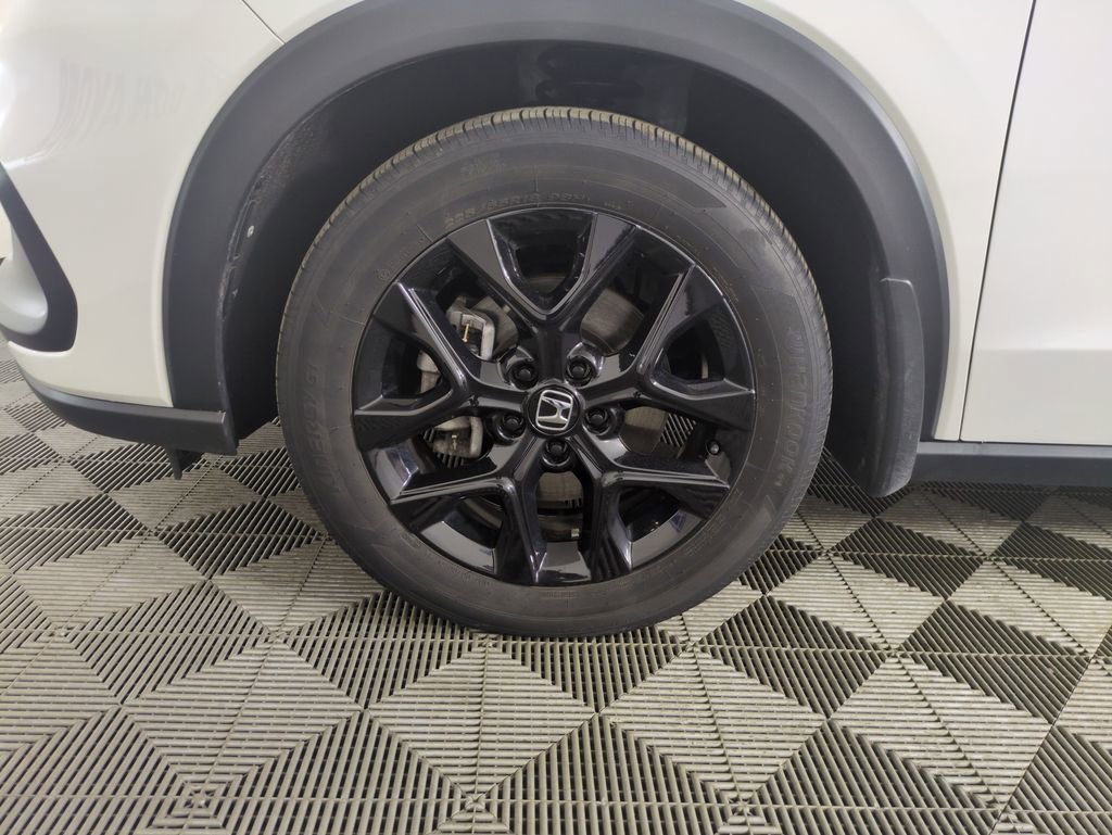 Certified 2024 Honda HR-V Sport image 29