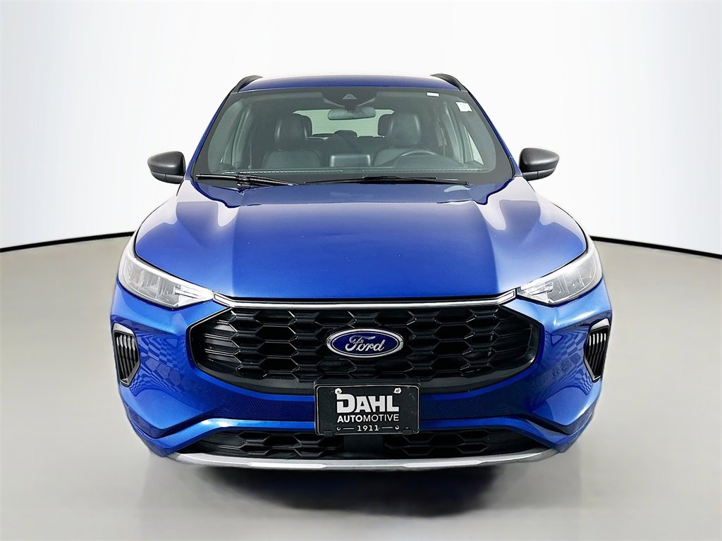Used 2023 Ford Escape ST-Line image 6