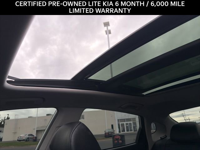 Used 2018 Kia Optima EX w/ Premium Package image 10