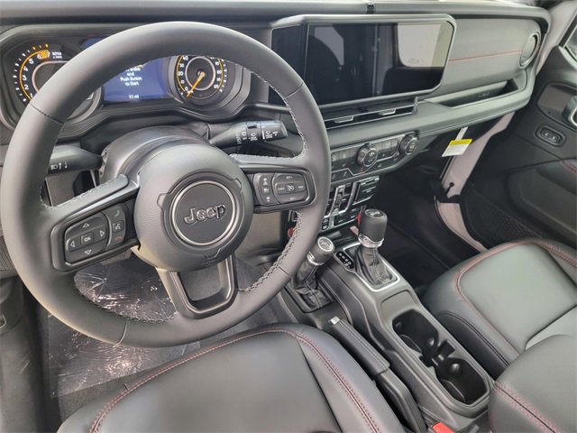 New 2026 Jeep Wrangler Unlimited Rubicon w/ Convenience Group image 13