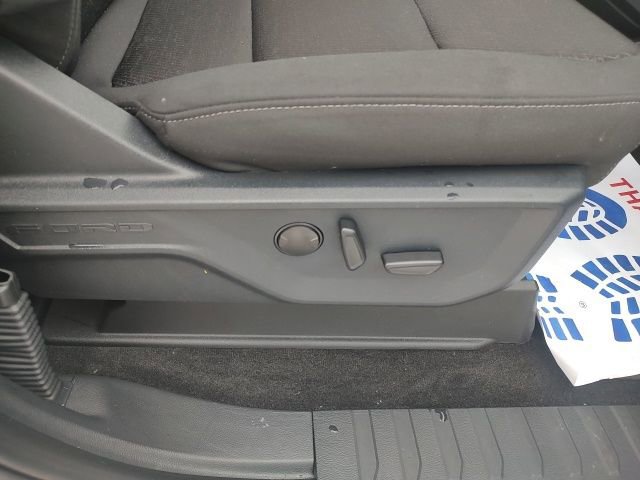 Certified 2022 Ford F150 XLT w/ Equipment Group 302A High image 29