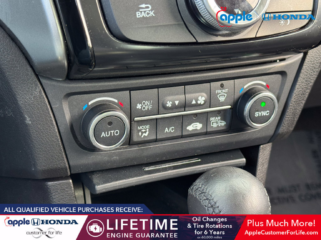 Used 2020 Acura ILX w/ Premium Package FWD image 14