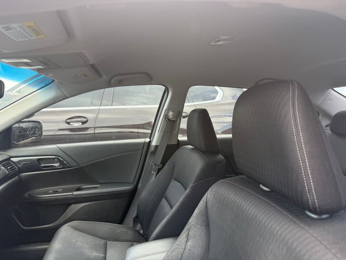 Used 2013 Honda Accord Sport image 7