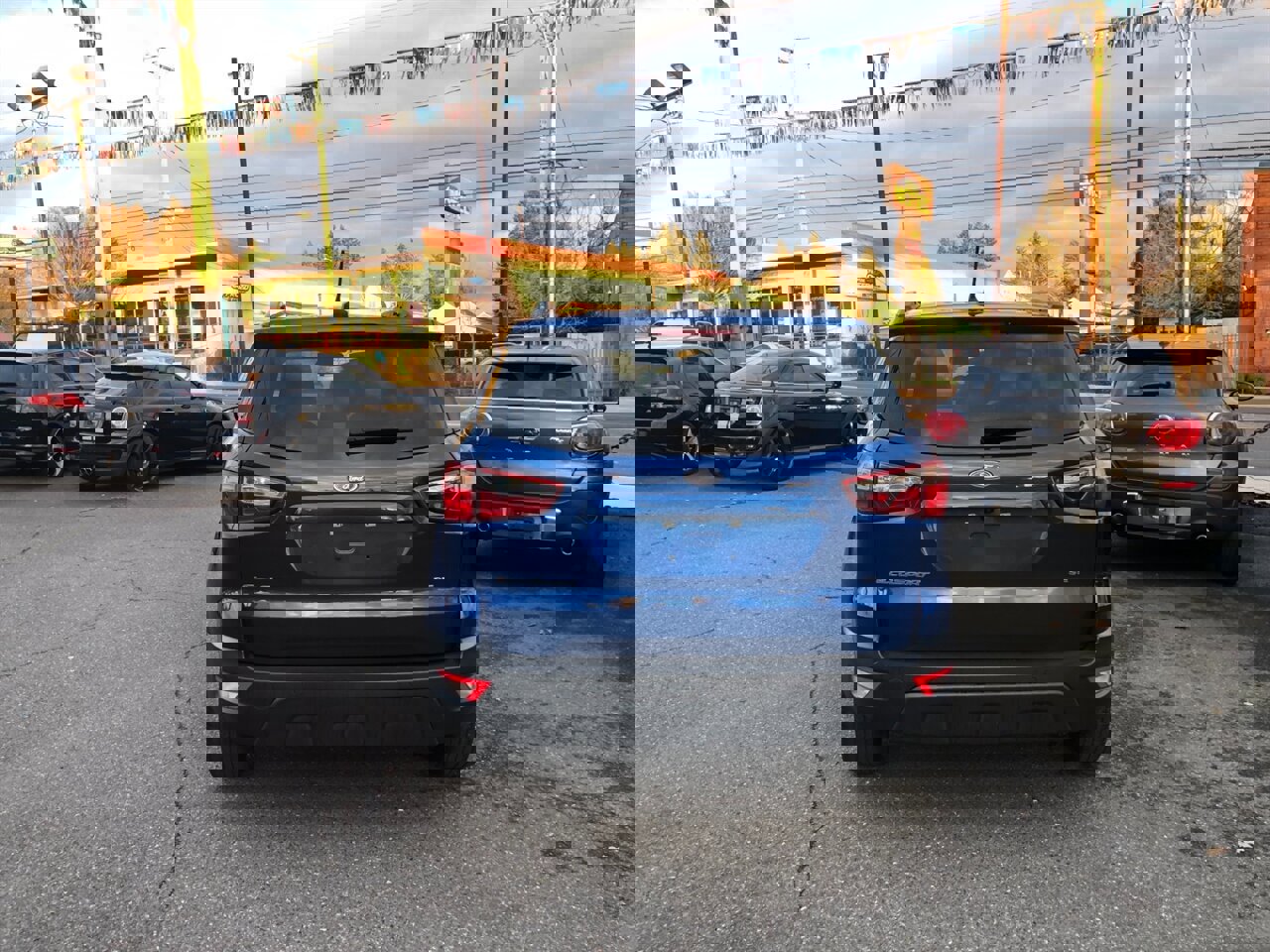 Used 2021 Ford EcoSport SE image 5