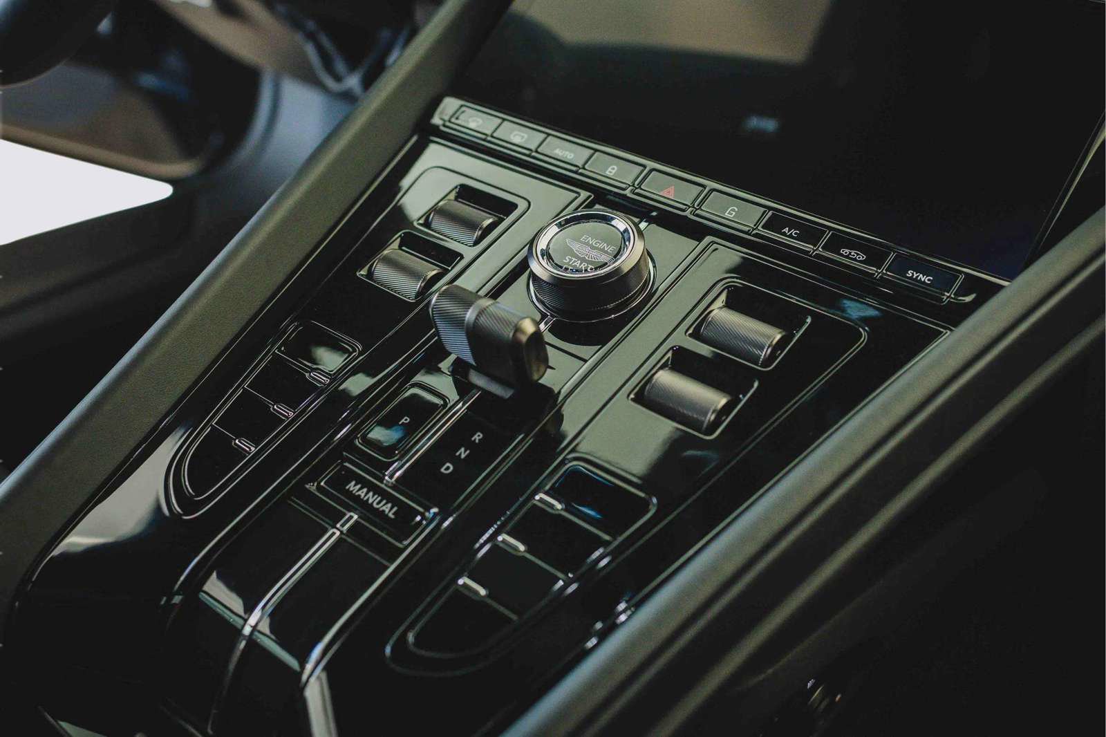 New 2025 Aston Martin DB12 Coupe image 34