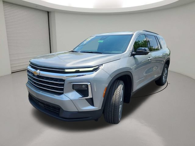 New 2026 Chevrolet Traverse LT w/ Driver Confidence Package FWD image 3