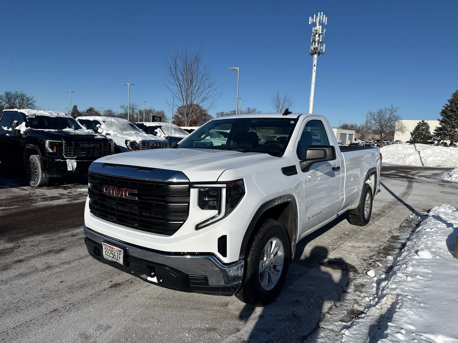 Used 2024 GMC Sierra 1500 Pro w/ Pro Value Package image 3
