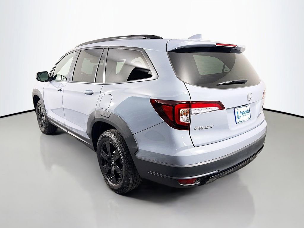 Certified 2022 Honda Pilot TrailSport image 5