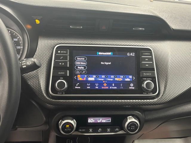 Used 2019 Nissan Kicks SV image 22