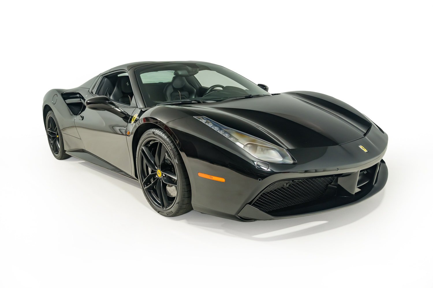 Certified 2018 Ferrari 488 Spider RWD image 11