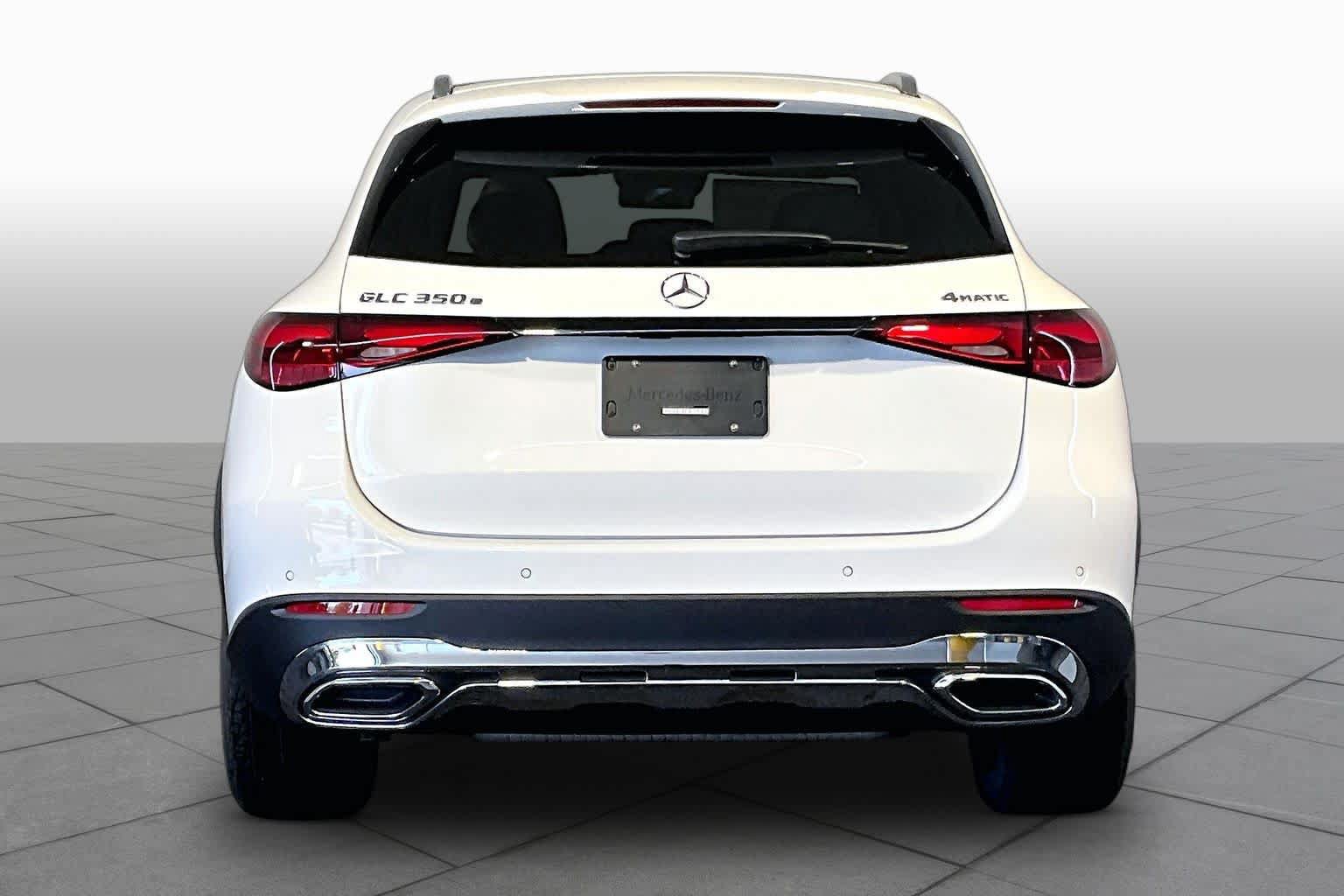 New 2027 Mercedes-Benz GLC 350e 4MATIC image 4