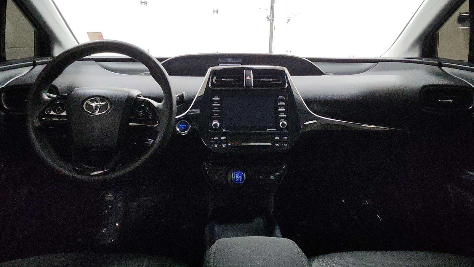 Certified 2021 Toyota Prius LE AWD/4WD image 26