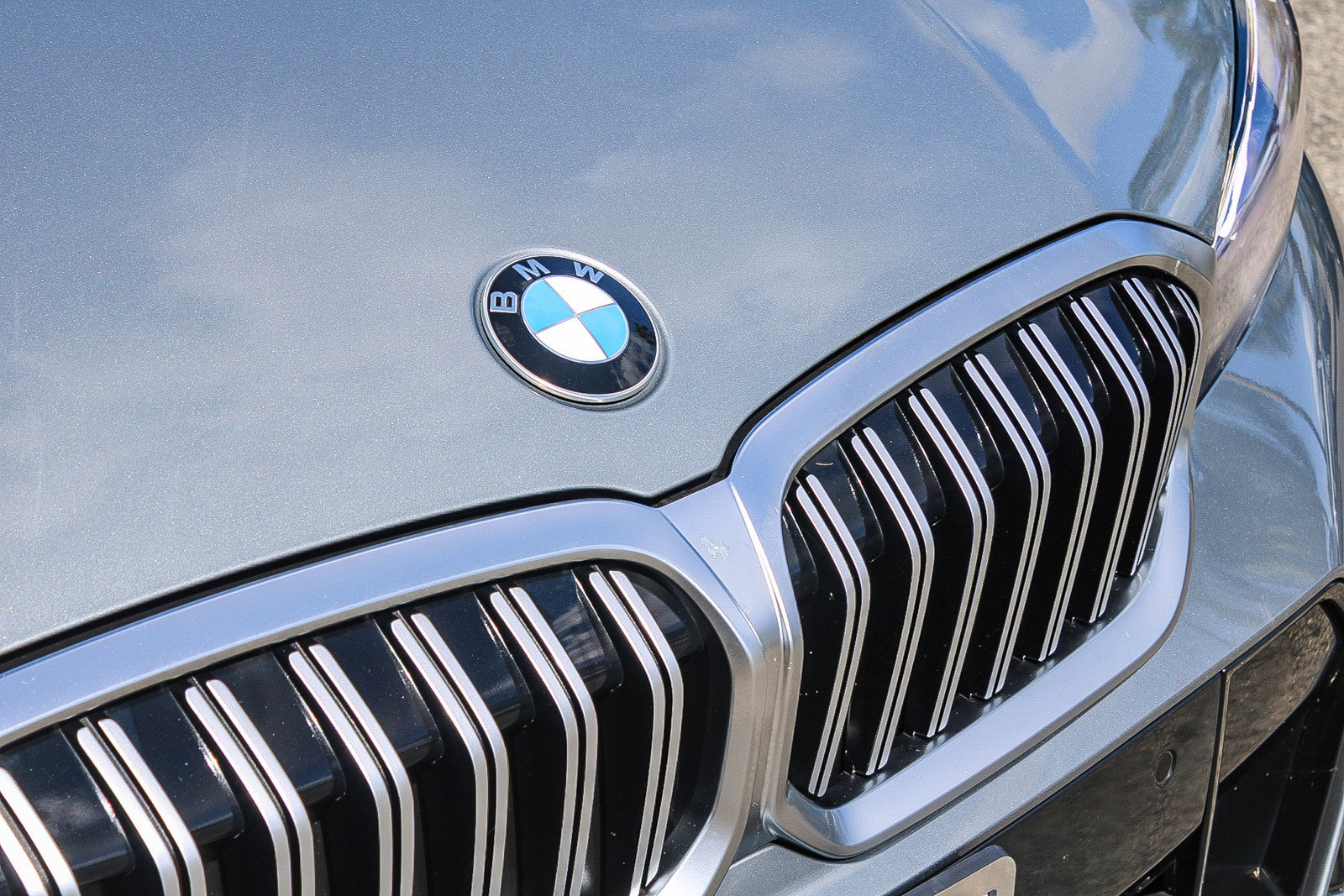 Used 2025 BMW 330i xDrive Sedan AWD/4WD image 9