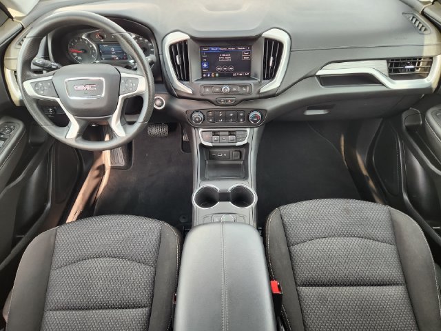 Used 2024 GMC Terrain SLE w/ Elevation Edition FWD image 26