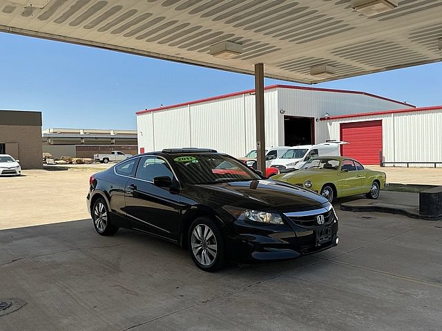 Used 2011 Honda Accord EX image 3
