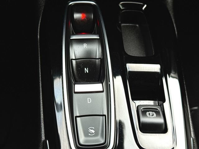 Used 2023 Chevrolet Bolt EUV LT w/ Convenience Package FWD image 15