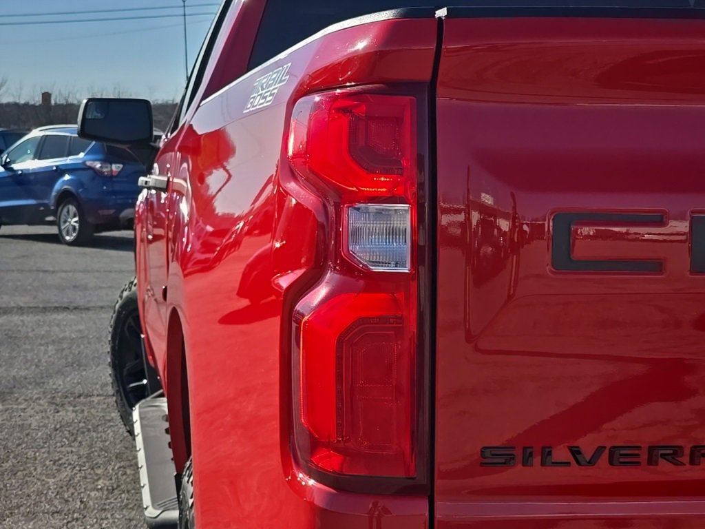 Used 2020 Chevrolet Silverado 1500 Custom Trail Boss w/ Custom Convenience Package image 13