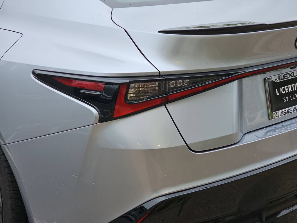 Certified 2025 Lexus IS 300 F Sport AWD/4WD image 36
