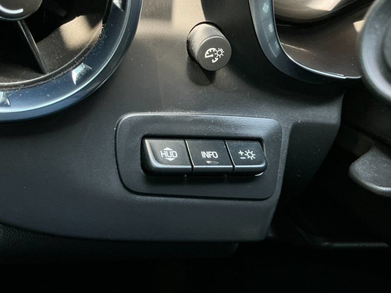 Used 2022 Chevrolet Camaro ZL1 RWD image 20