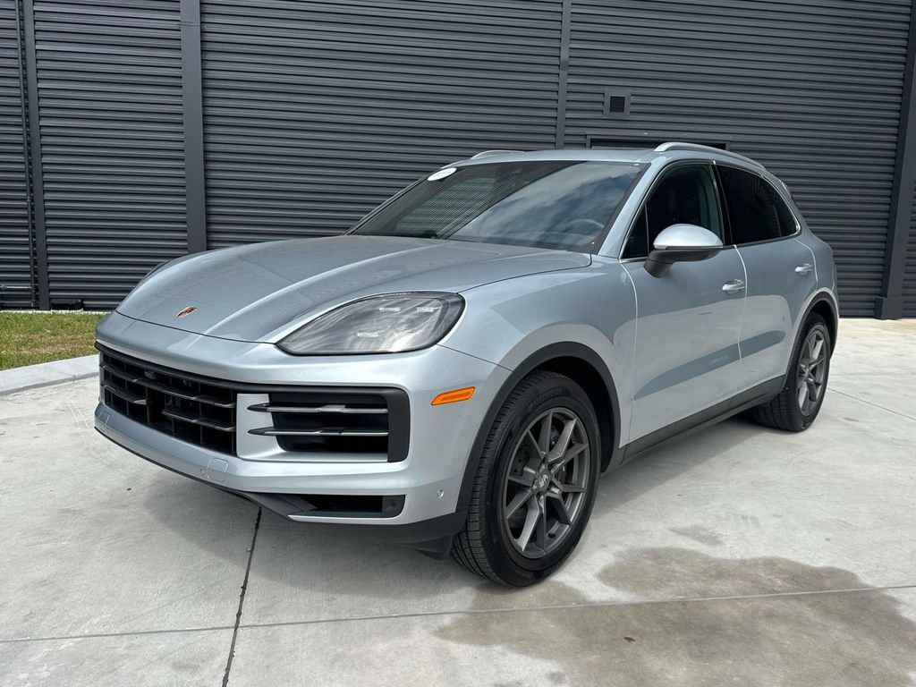 Certified 2025 Porsche Cayenne
