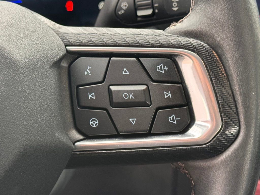 Used 2024 Ford Mustang EcoBoost image 19