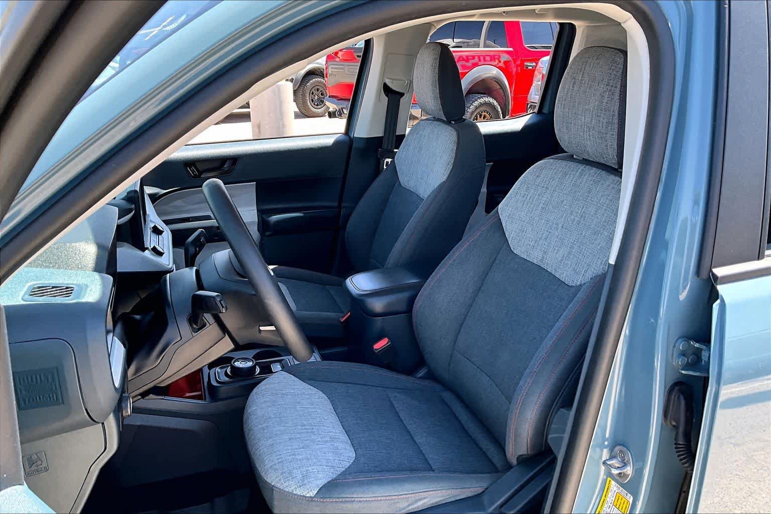Certified 2022 Ford Maverick XLT FWD image 8