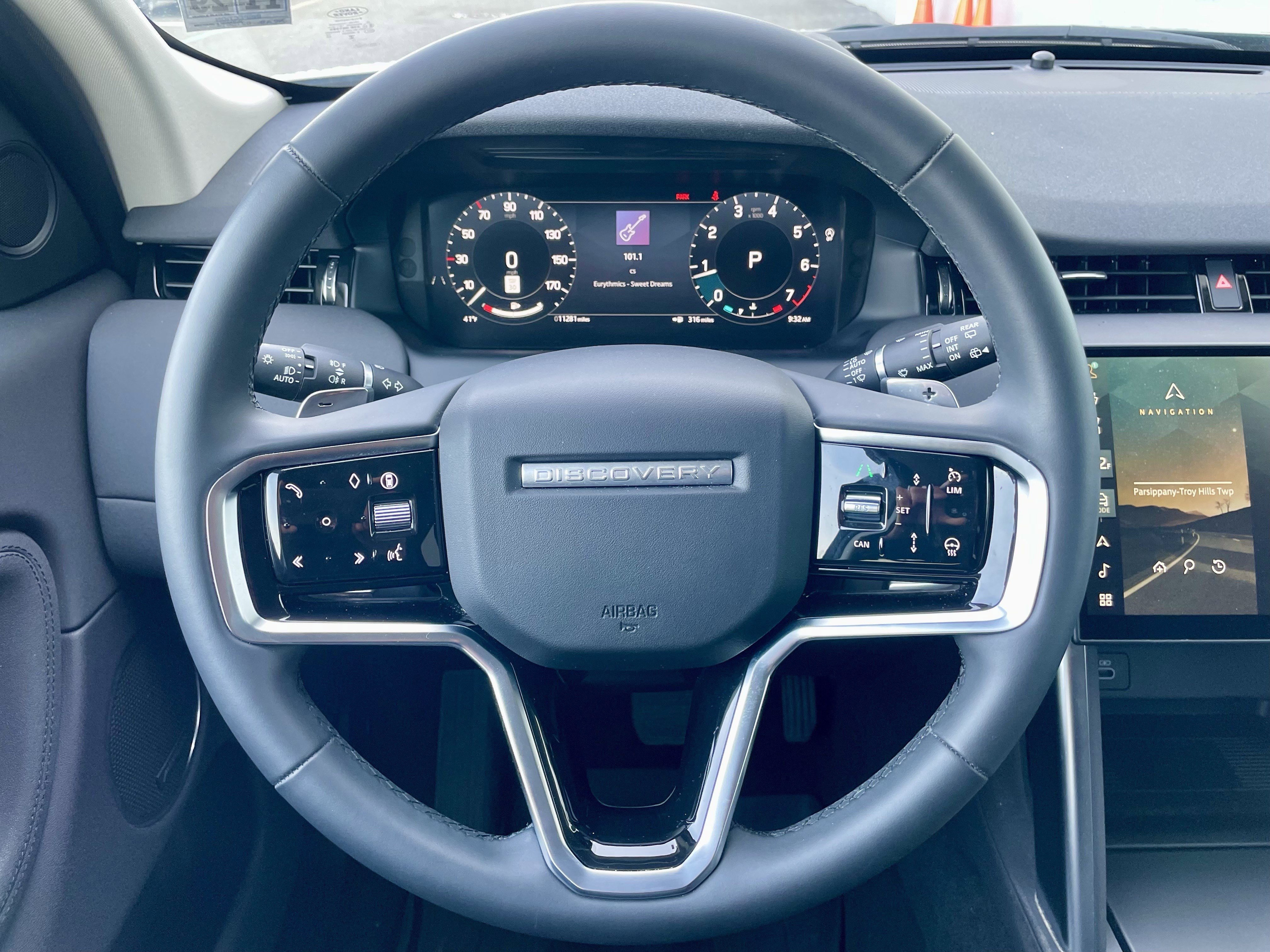 Certified 2024 Land Rover Discovery Sport S image 21