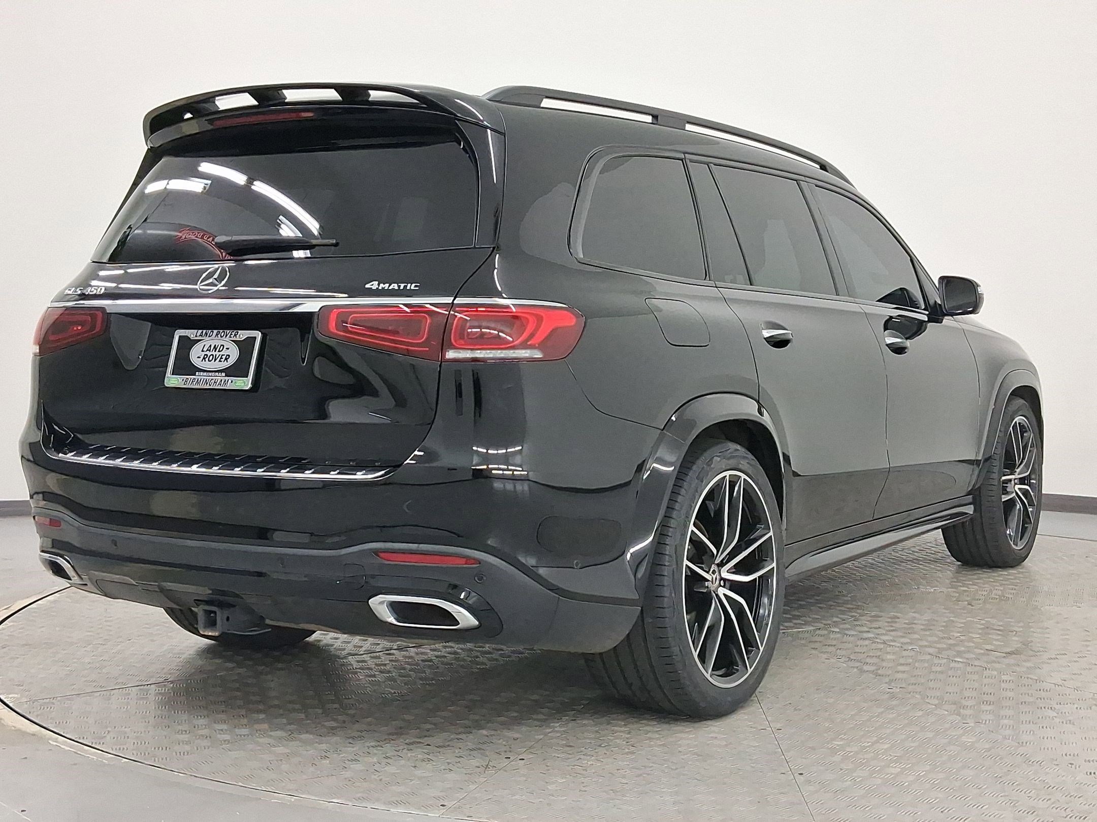 Used 2023 Mercedes-Benz GLS 450 4MATIC image 9