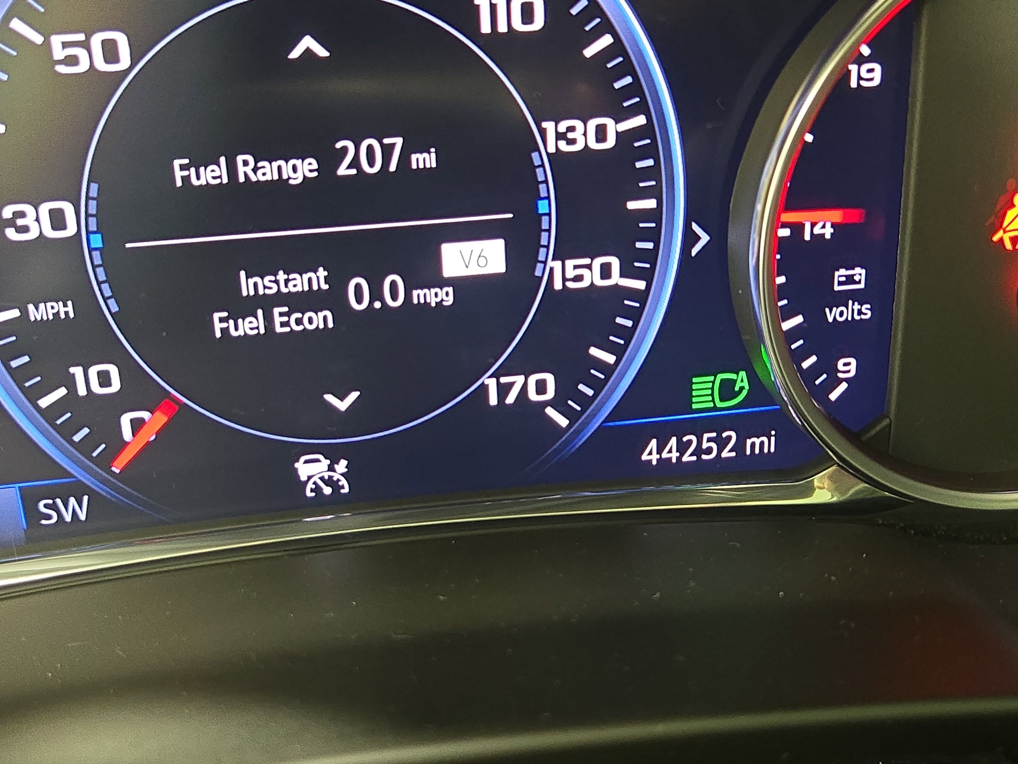 Certified 2023 Chevrolet Blazer RS w/ Driver Confidence II Package image 18